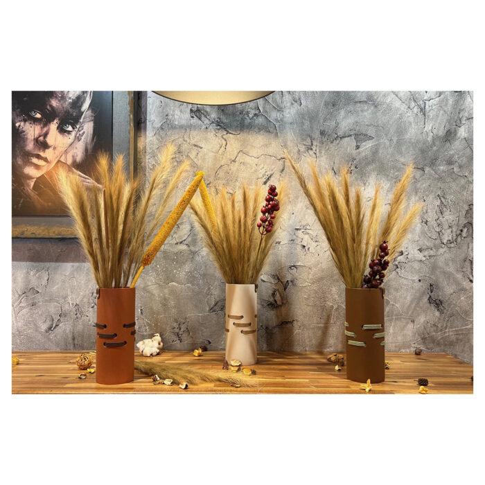 Vase en métal 2019 Terracotta et Chocolat de Saint - Ange Décoration